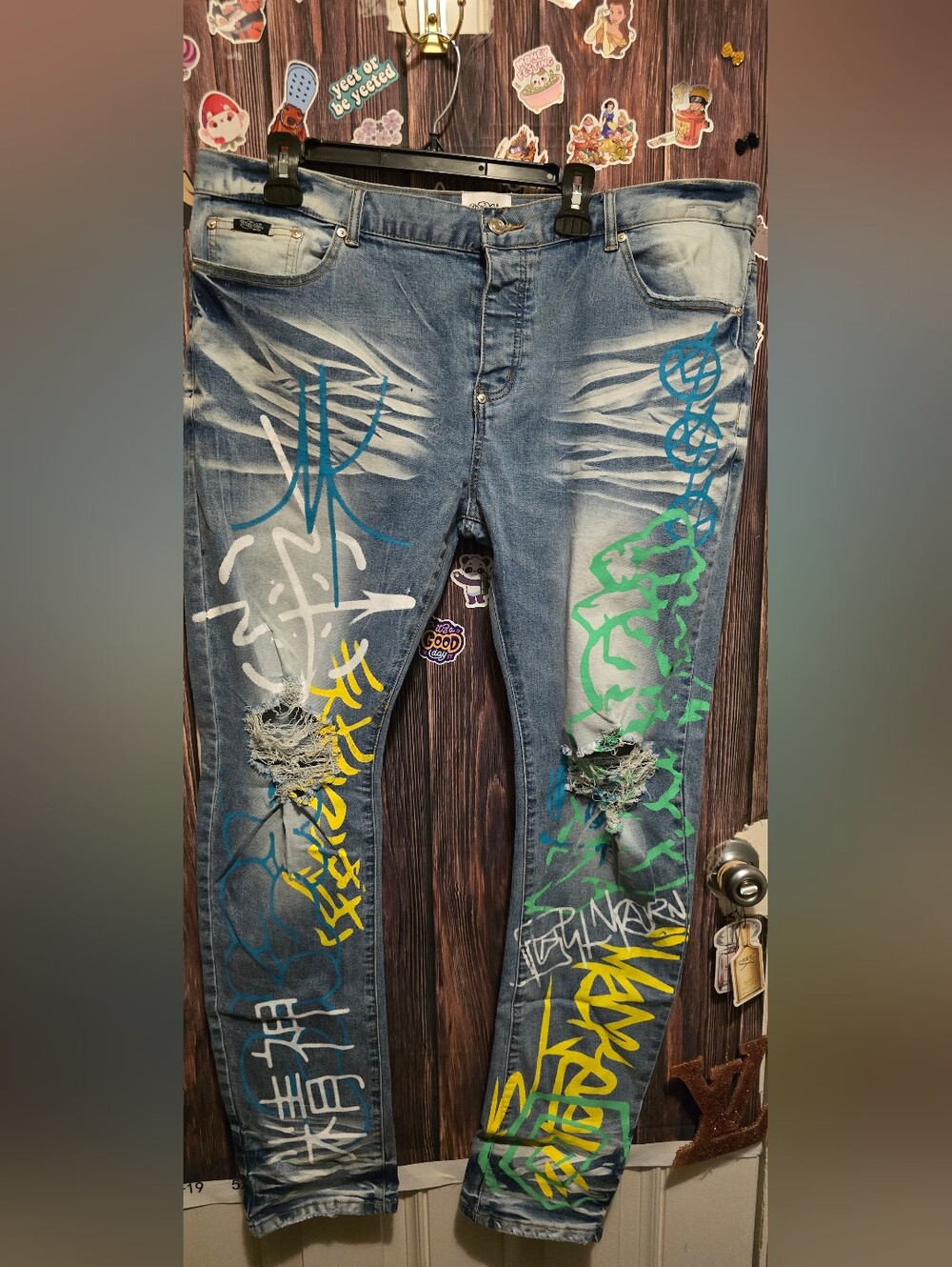 Mac keen  Distressed Blue Graffiti Jeans
